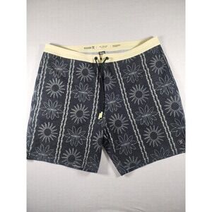 Roark The Chiller Swim Board Short Mens Size 34 Charcoal Gray Print 17in Outseam